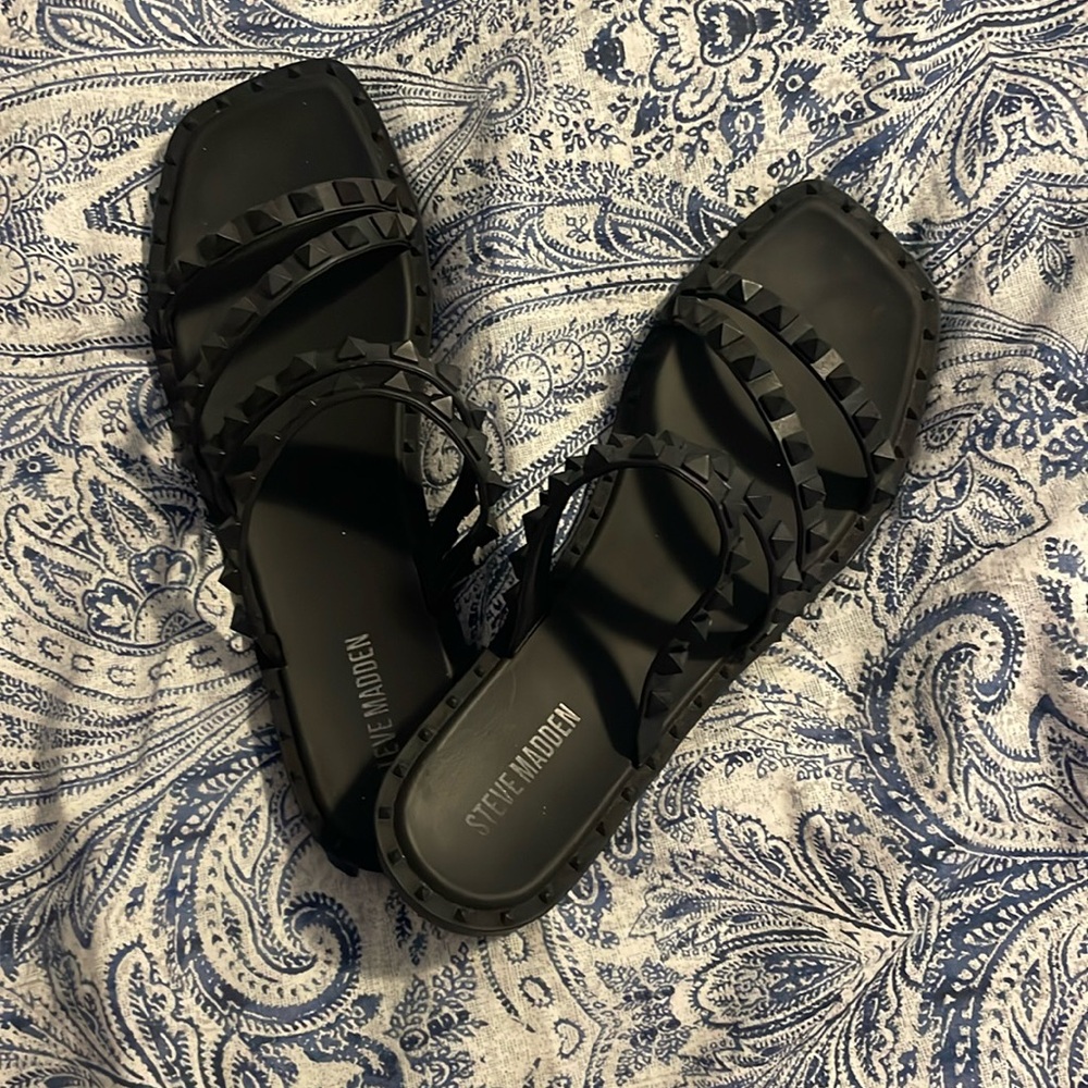 Steve Madden sandals